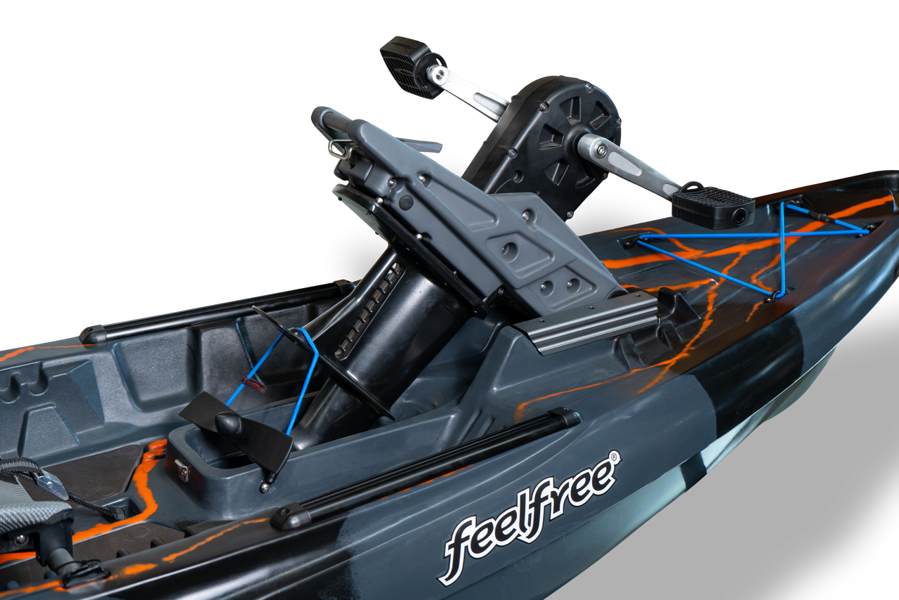 2022 FeelFree Flash - Pedal Drive Fishing Kayak | Sky Blue - Image 3