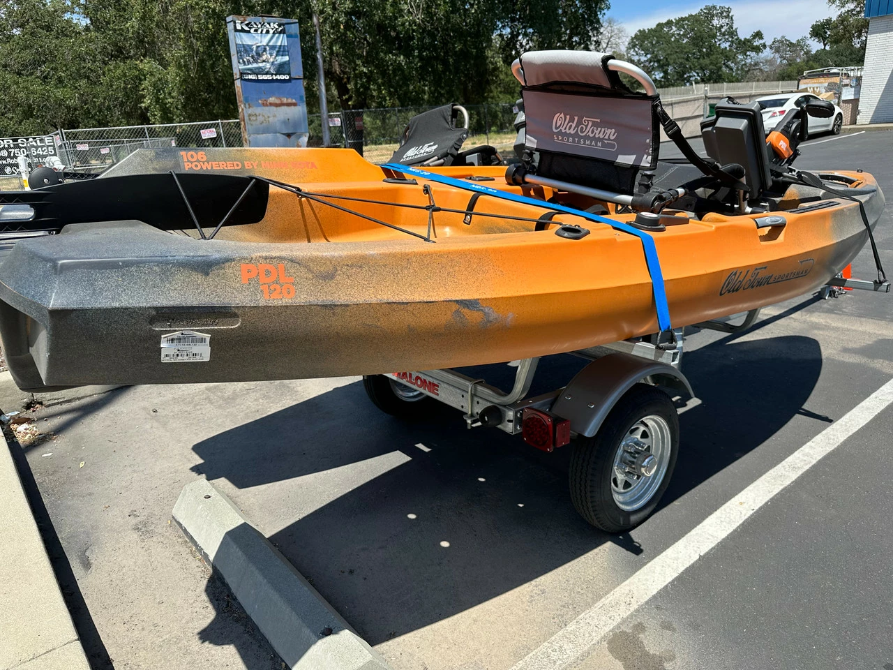 Old Town Sportsman PDL 120 - Fishing Kayak | Ember Camo - ISE Display Model - Image 3