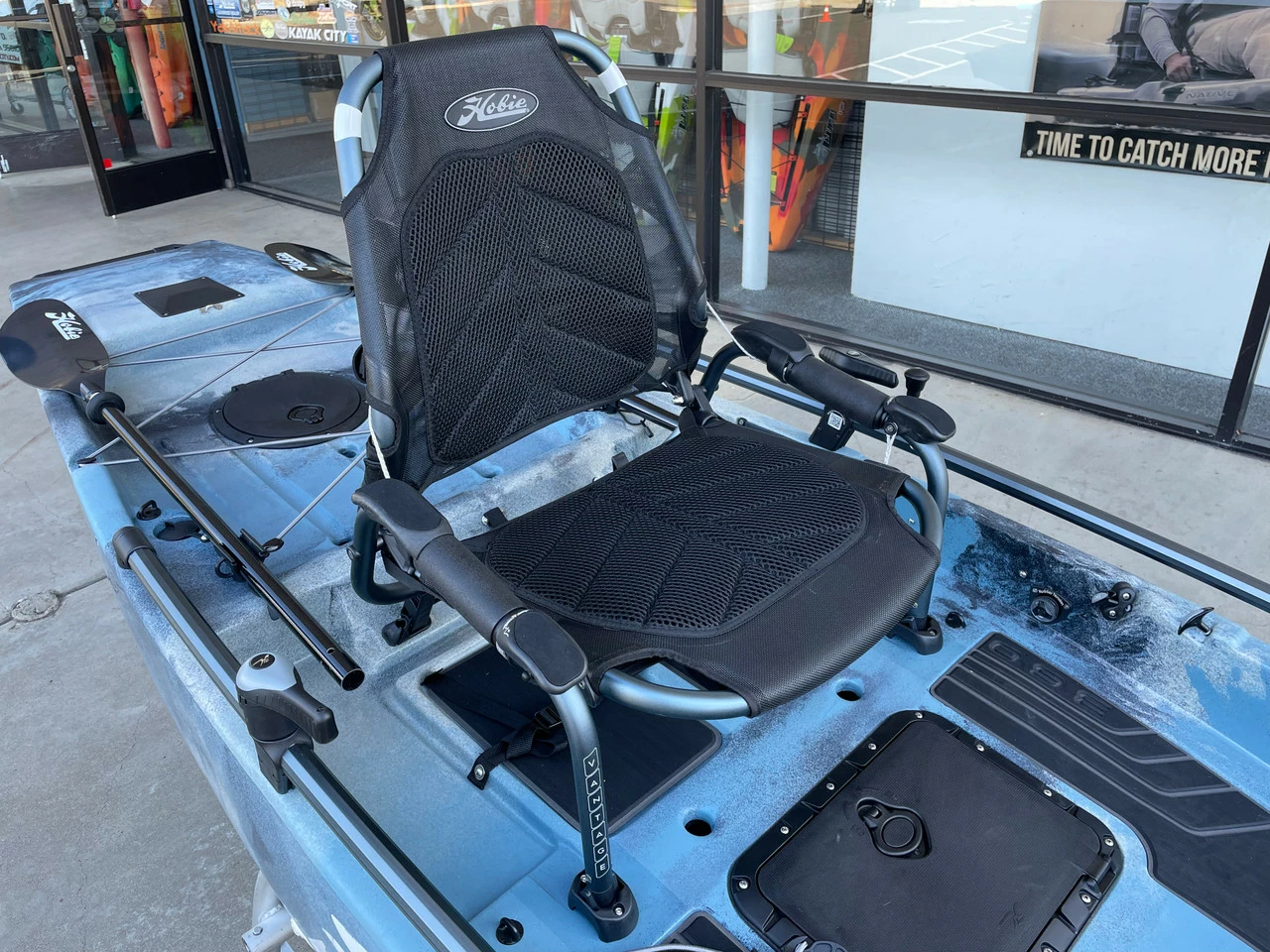 Demo Hobie Mirage Pro Angler 14 With 360 Technology - Fishing Kayak | Arctic Camo - Image 4