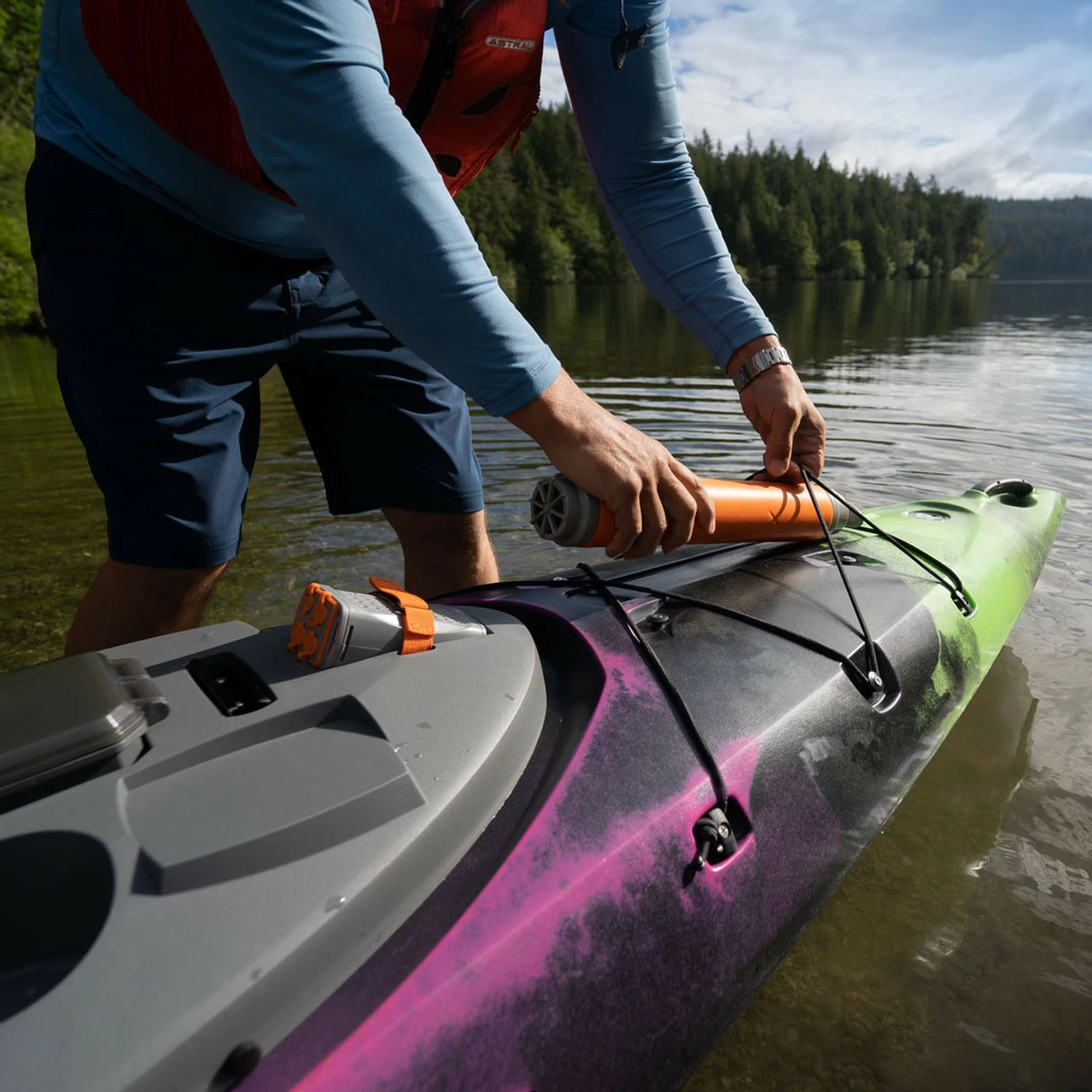 2022 Wilderness Systems Pungo 105 - Sit Inside Kayak | Breeze Blue - Image 9